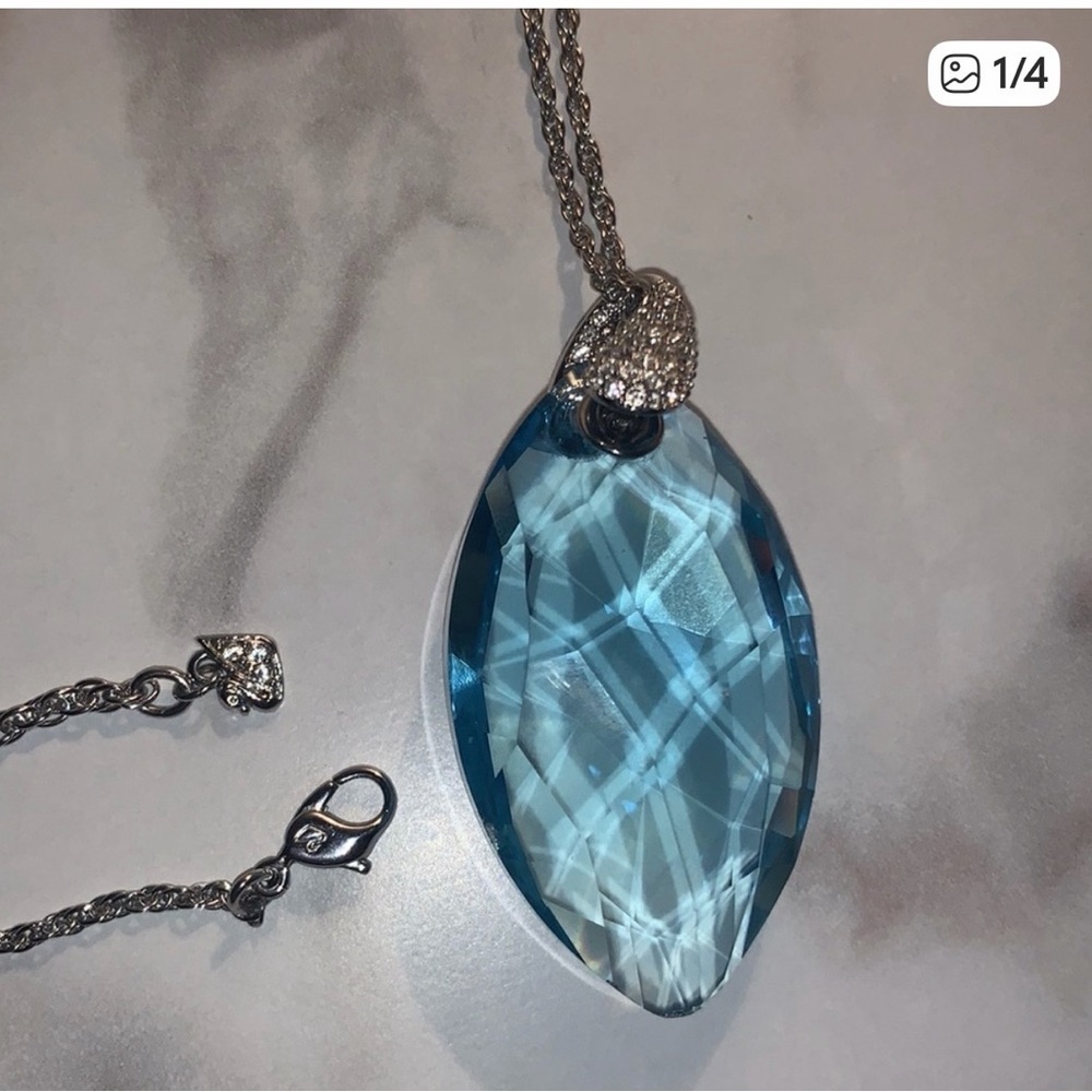Swarovski Eternal Love Aquamarine Blue Crystal Necklace 2012 SCS Membership - Picture 4 of 8